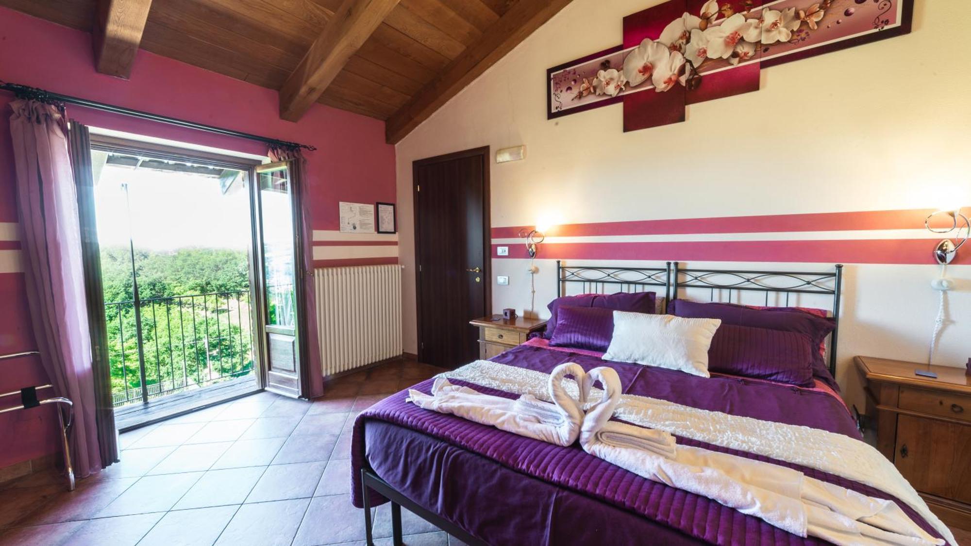 Da Fabiana Bed & Breakfast Bossolasco Eksteriør bilde