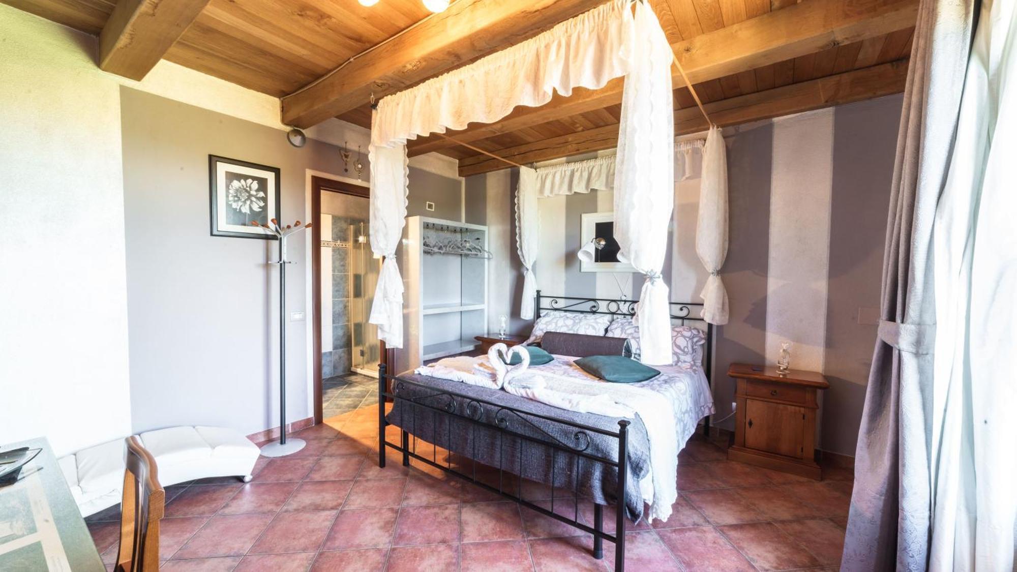 Da Fabiana Bed & Breakfast Bossolasco Eksteriør bilde