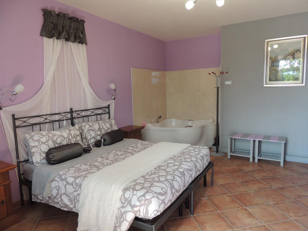 Da Fabiana Bed & Breakfast Bossolasco Eksteriør bilde